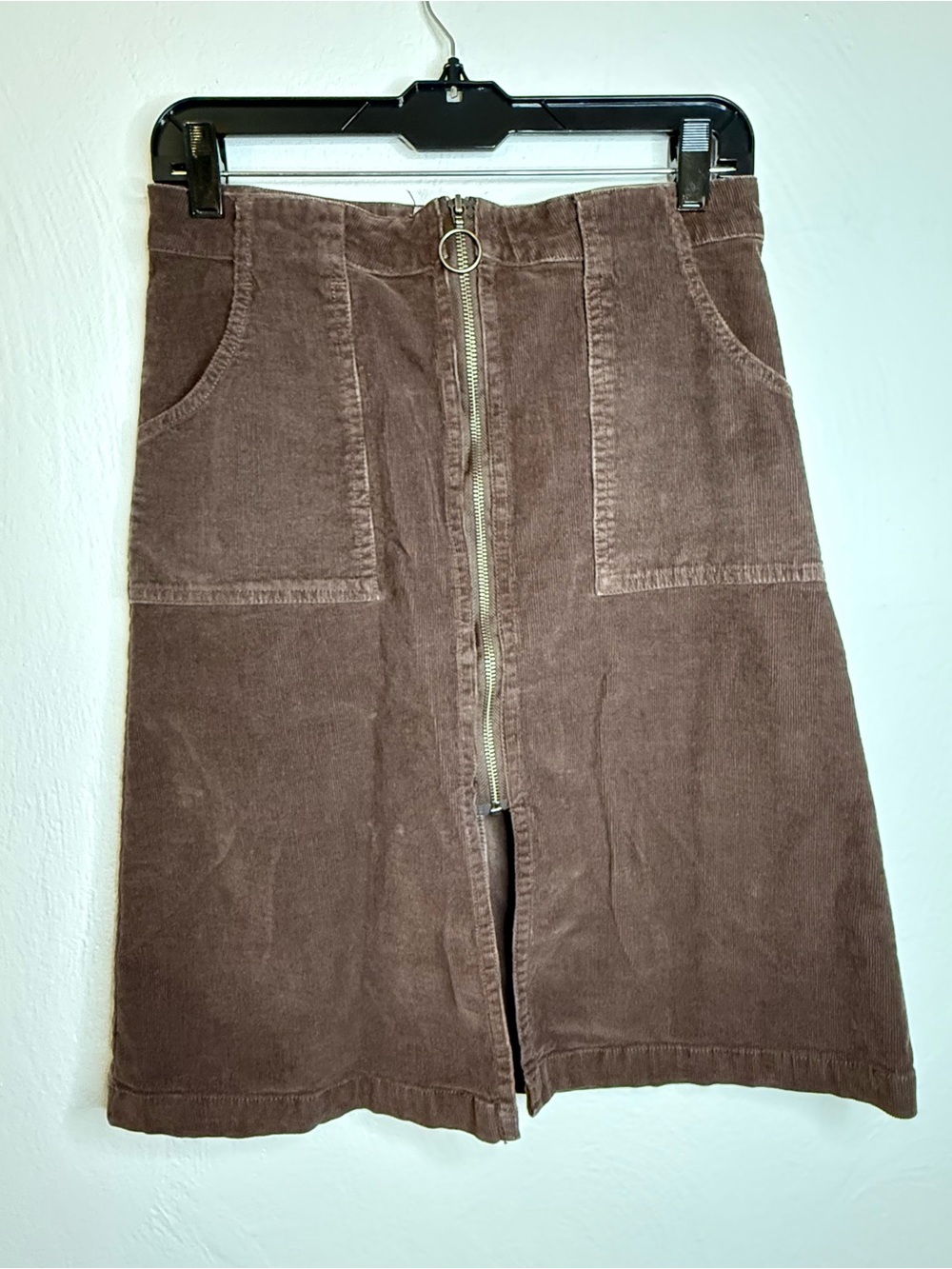 Sun & Shadow Chestnut Brown Corduroy Front-Zip Pencil Skirt